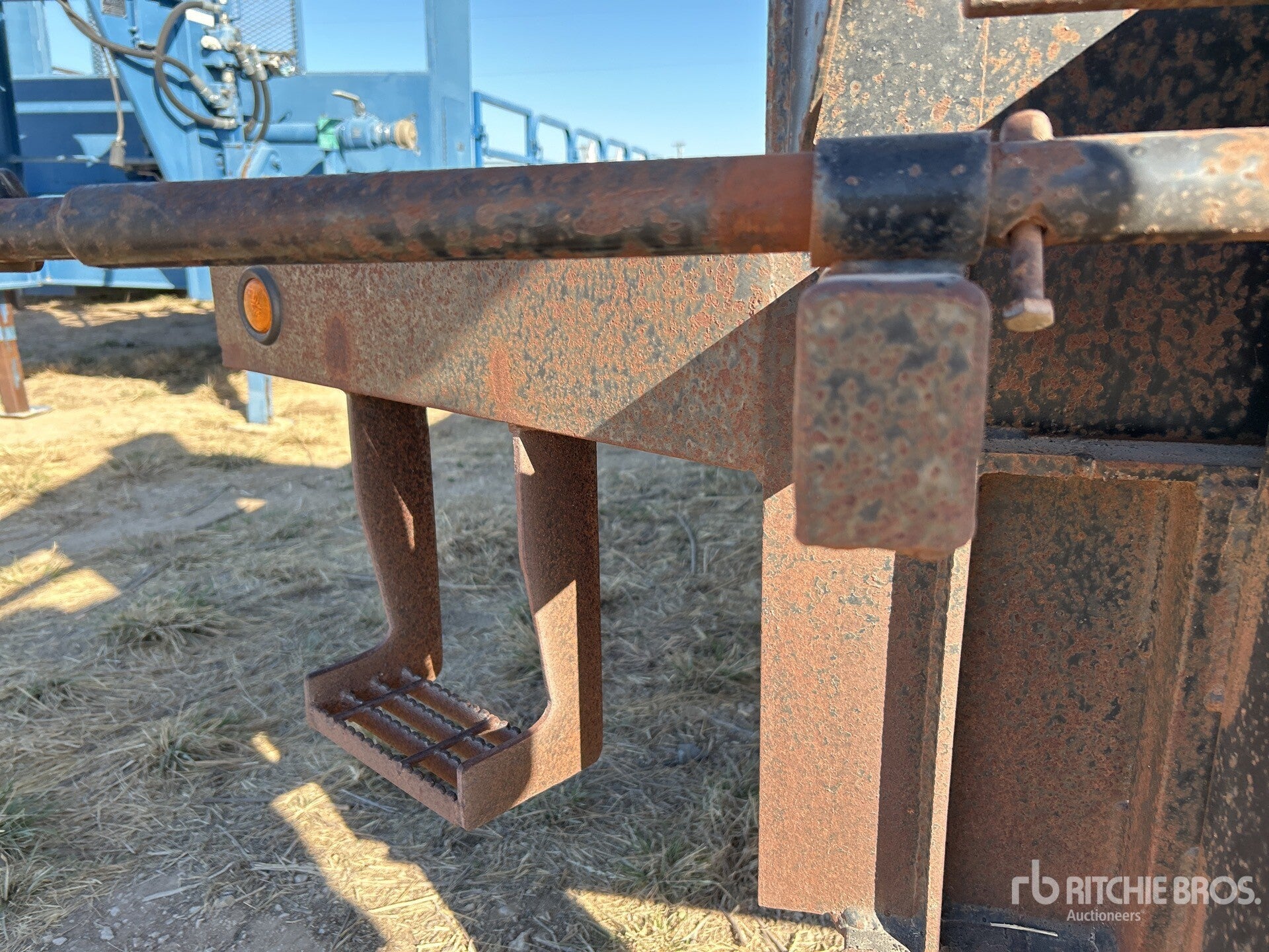 REMOLQUE CUELLO DE GANZO 2008