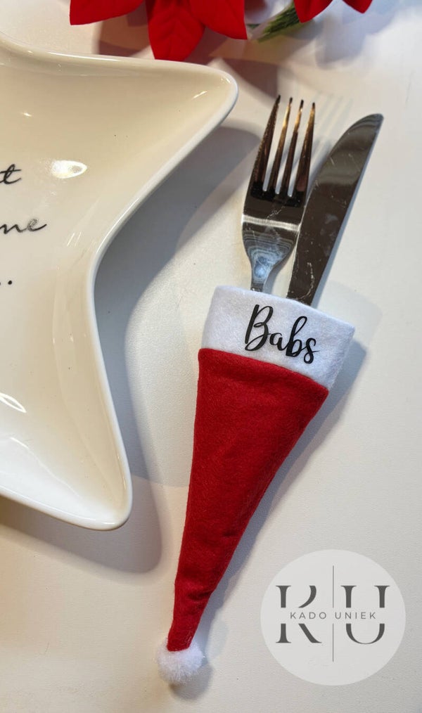 Gepersonaliseerde Kleine Kerstmutjes met Naam – Perfect voor Bestek & Tafeldecoratie