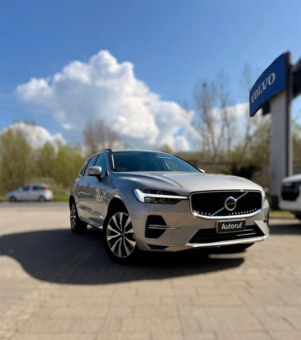 VOLVO XC60 MOMENTUM PRO B4 211cv - FWD 2021
