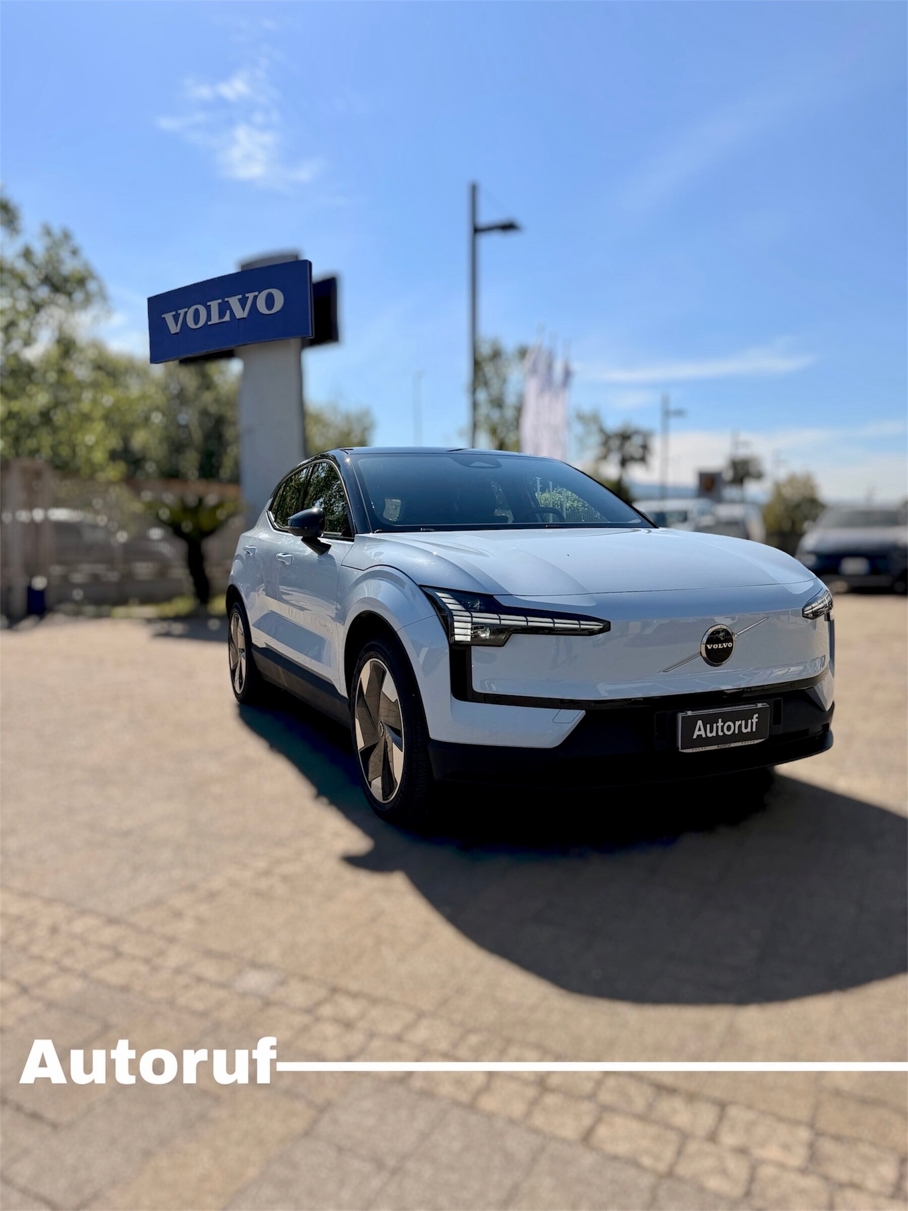 Volvo EX30 PLUS LONG RANGE ELECTRIC 475km