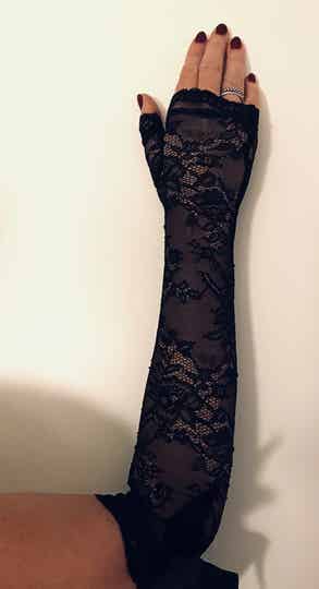 Sapph Black Lace Gloves Giftbox