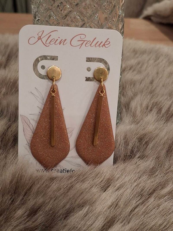 Polymeerklei oorbellen: rosé gold glitter xl