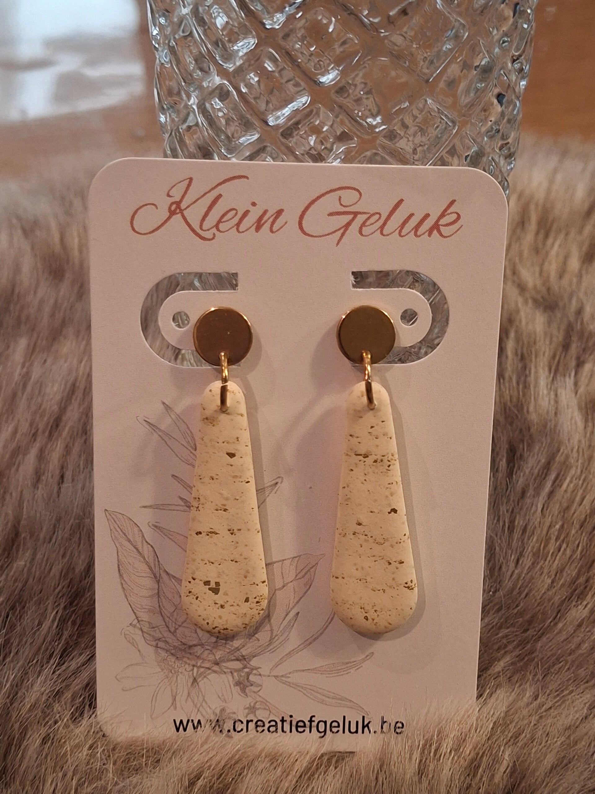 Polymeerklei oorbellen Ivoren druppel