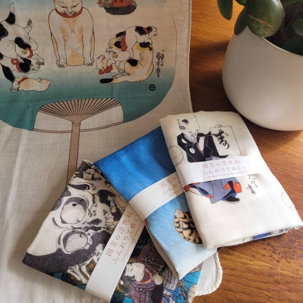 Japanese Cotton Gauze Face Towel & Wall Art Utagawa Kuniyoshi Ukiyo-e, 89 × 32 cm