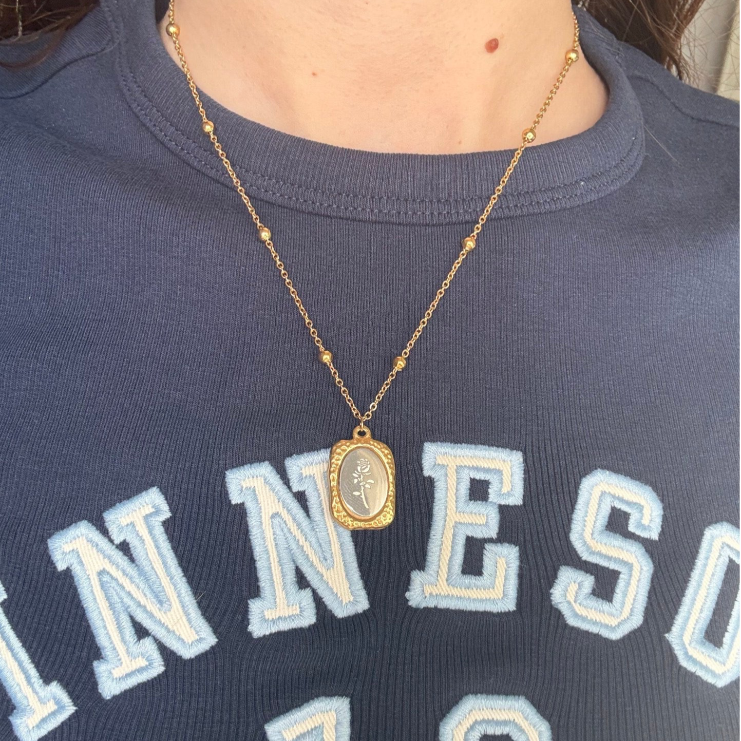Collar rosa