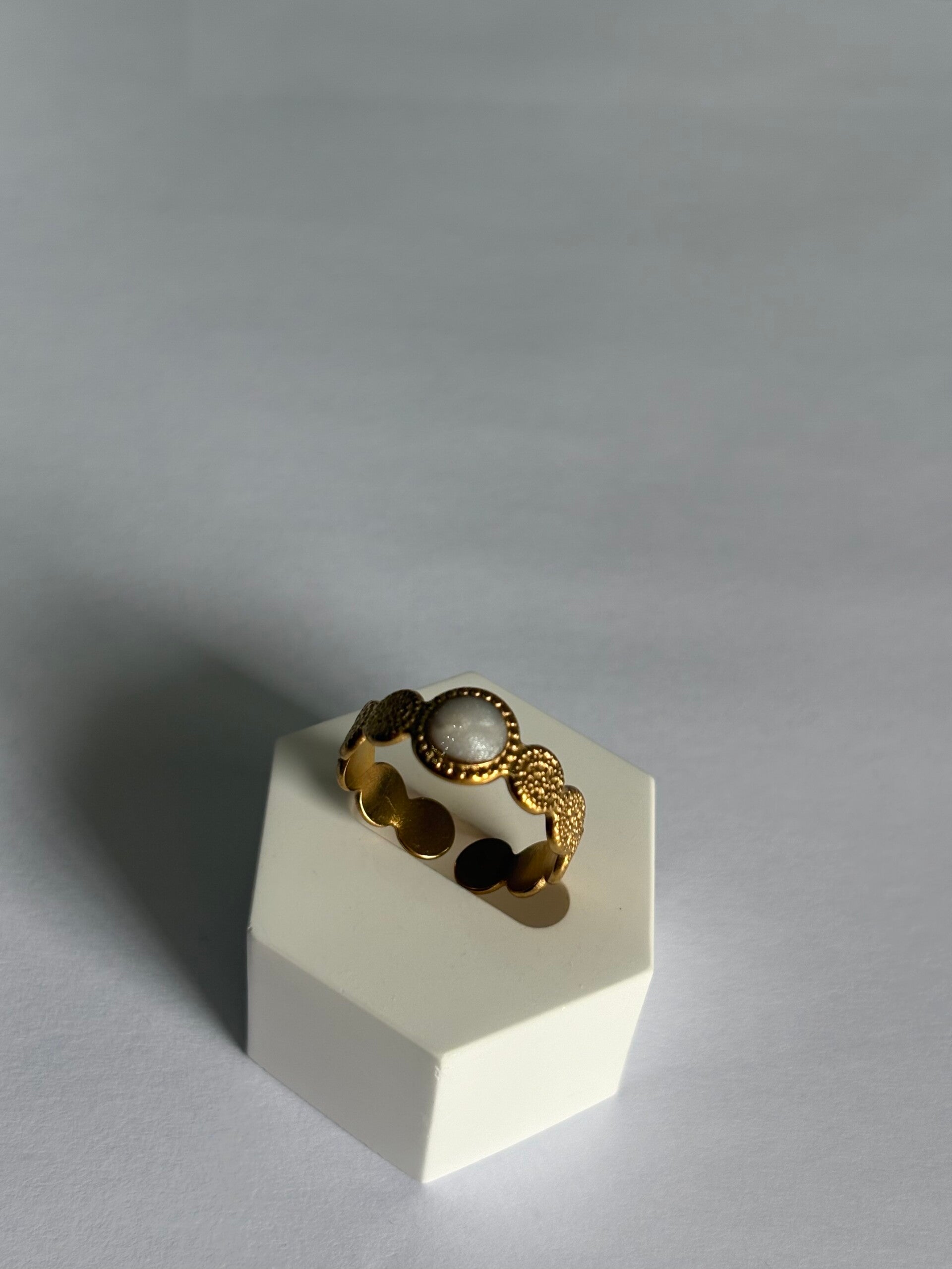 Anillo perla