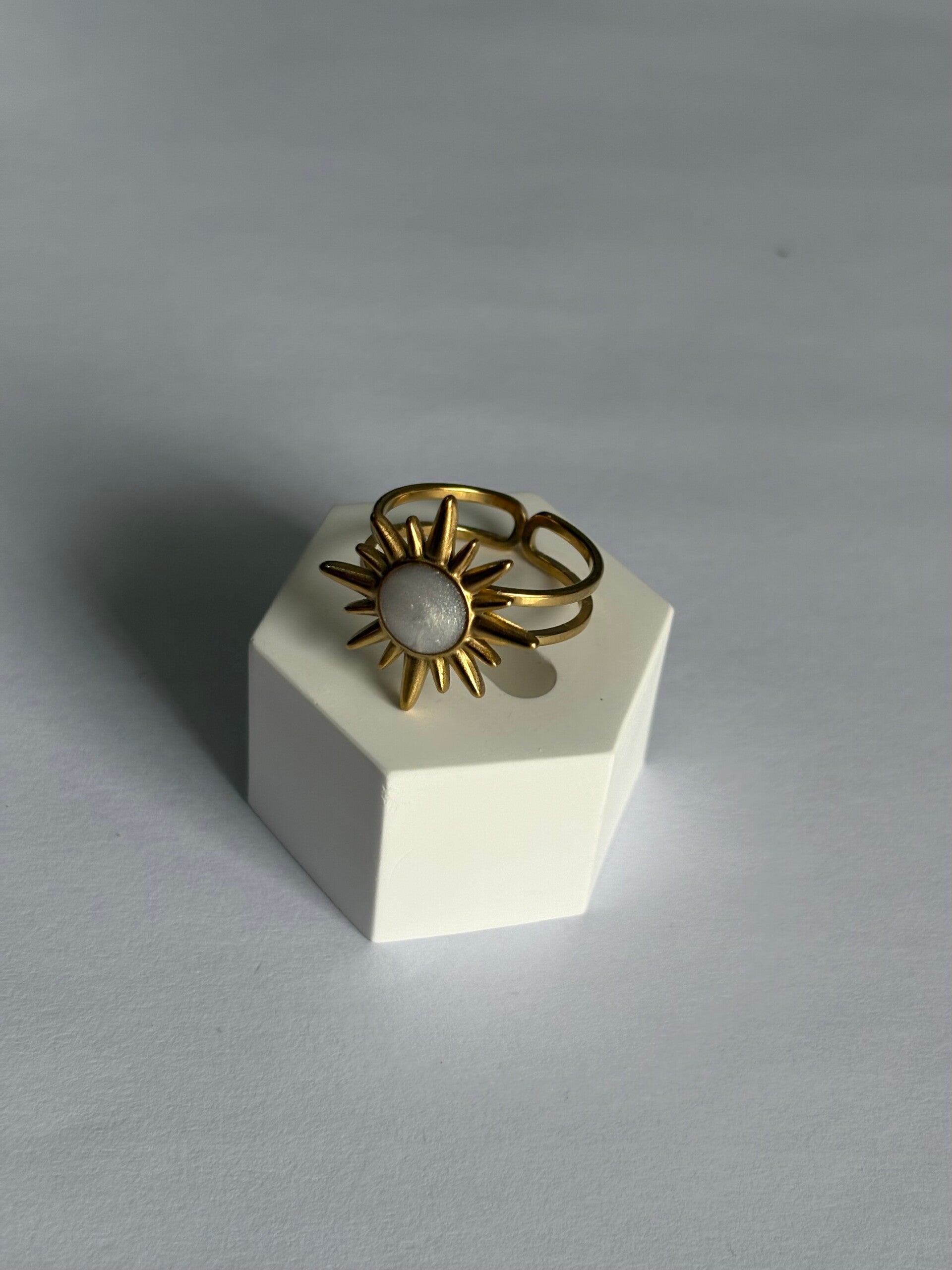 Anillo sol