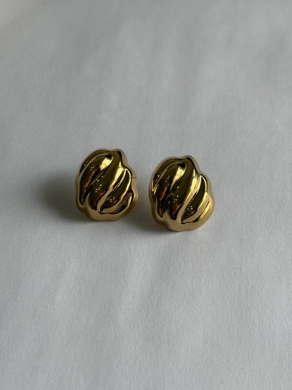 Pendientes caoba