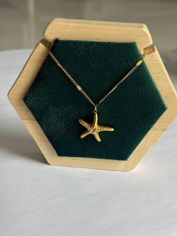 Collar star
