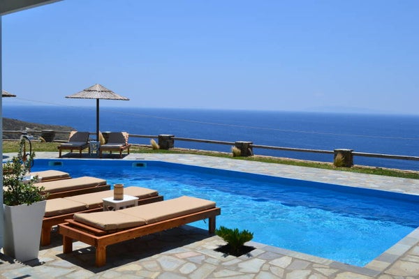 Charakas Horizon Suites