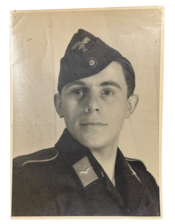 Photo of a Luftwaffe soldier
