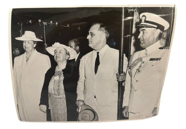 Press Photograph of Queen Wilhelmina and Franklin D. Roosevelt