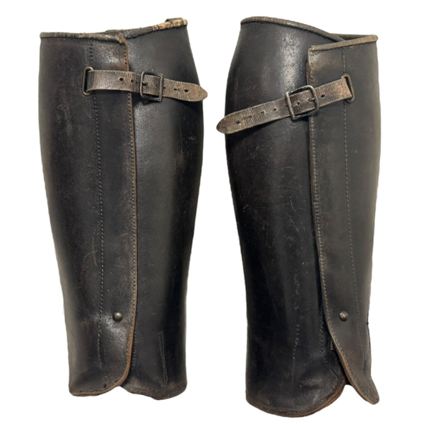 Dutch Leg Caps cm1932 stamped