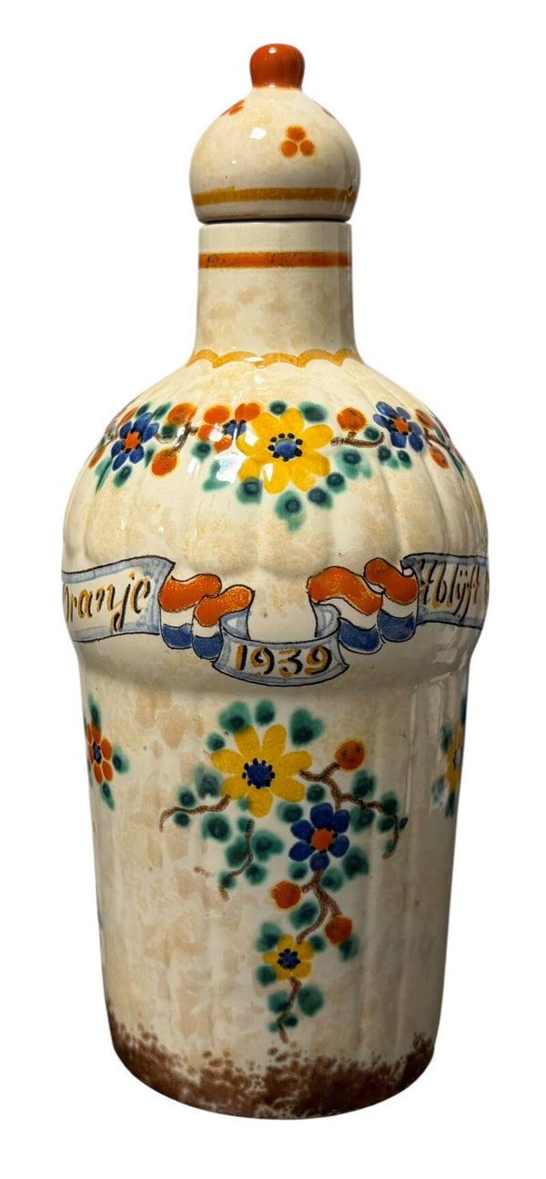 Dutch Mobilization gin jug 'T is oranje, het blijft Oranje' 1939
