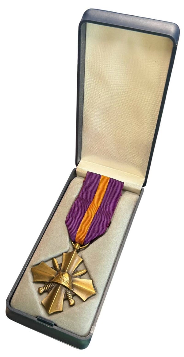 Dutch Mobilisation War Cross in box
