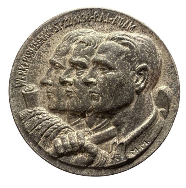 Dutch NSB 'Werkers Bijeenkomst' badge