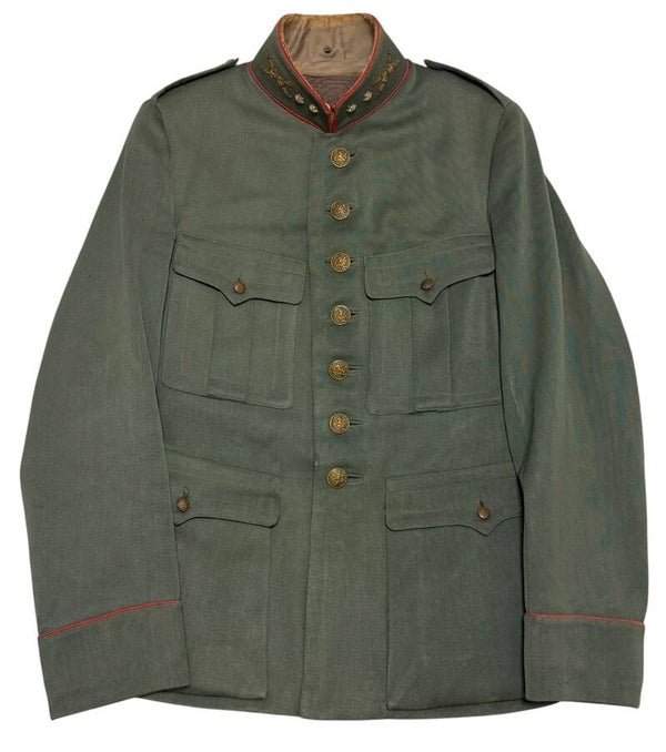 Dutch First Lieutenant tunic on name