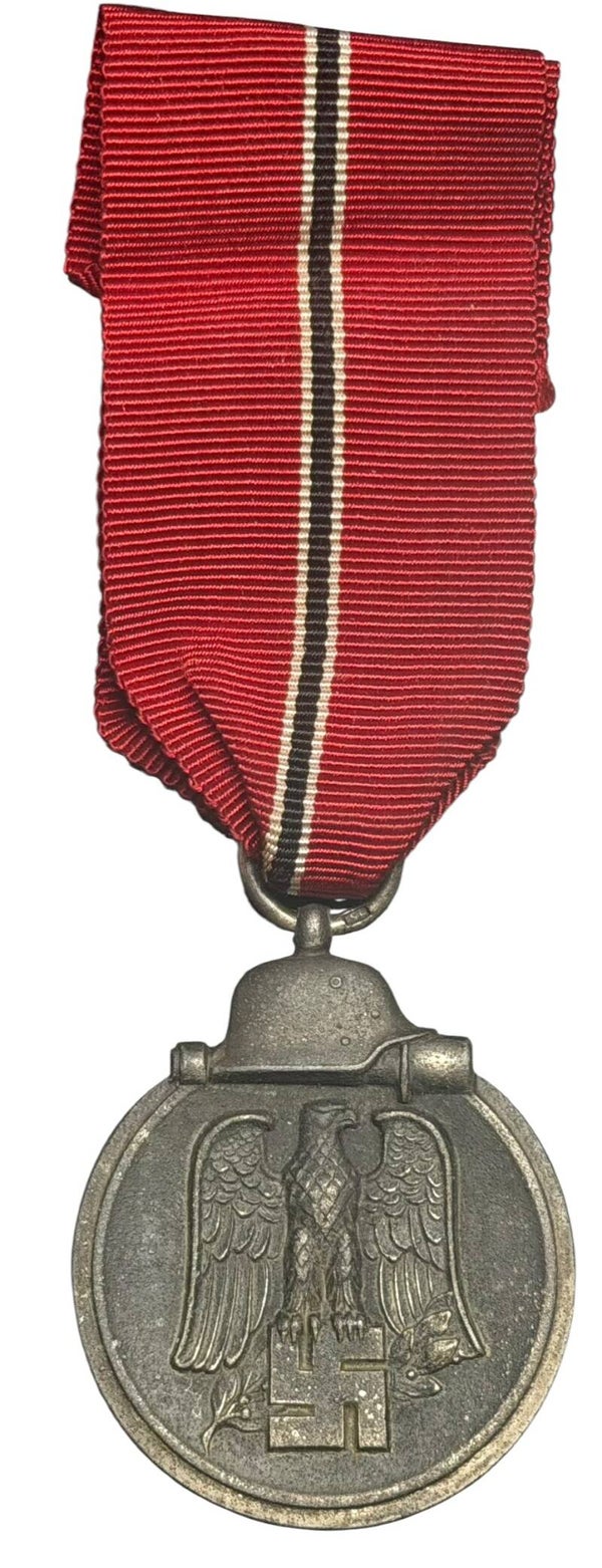 German medal 'Winterschlacht im Osten' maker '15'