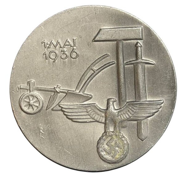 German 'Tag der Arbeit' 1 May 1936 badge