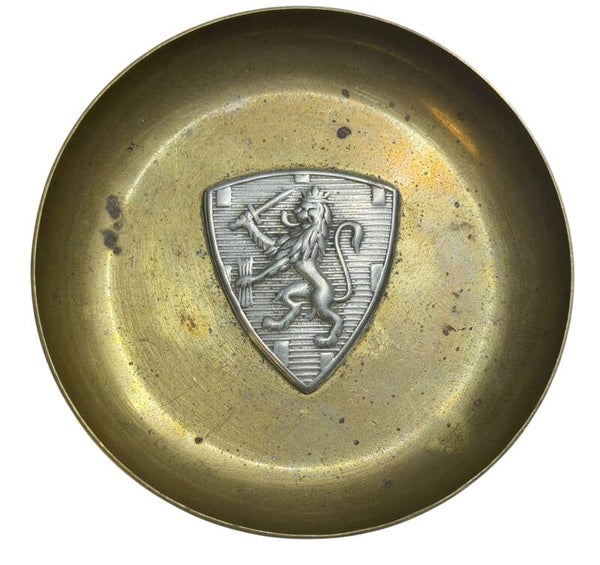 Dutch bowl with Dutch lion emblem