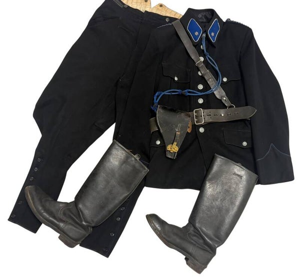 Dutch lieutenant state police uniform WWII