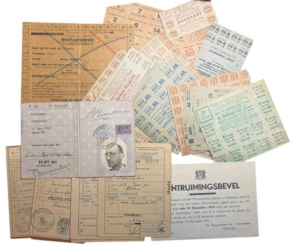 Dutch set 'Persoonsbewijs' from Voorburg