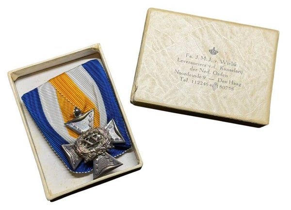 Dutch medal 25 years faithful service in box