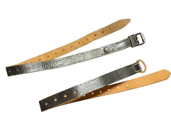 German set of two coat straps