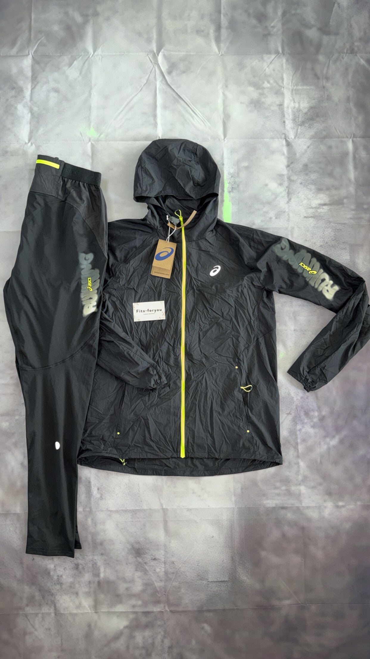 Asics Exclusive Tracksuit