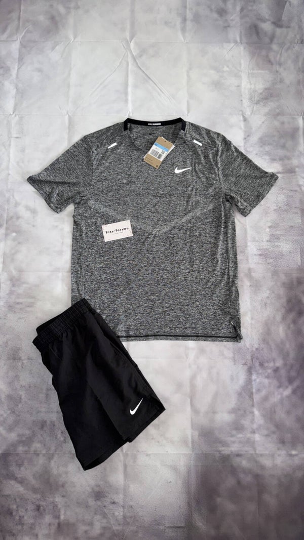 Nike Stride Set