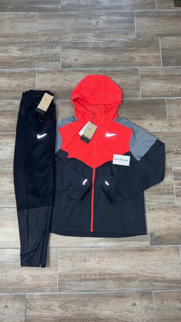 Nike Miller Tracksuit Exclusive ( bodywarmer as a option)