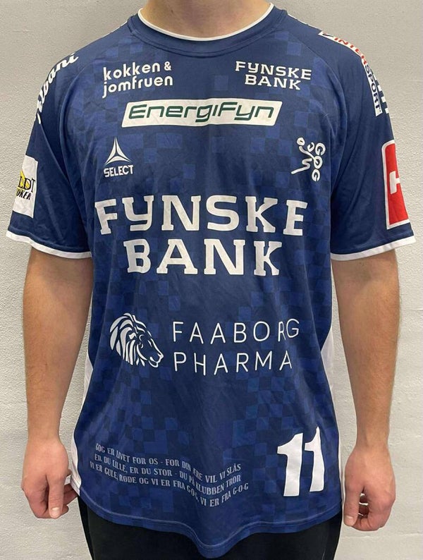 Emil Madsen (nr 11) - str XXL