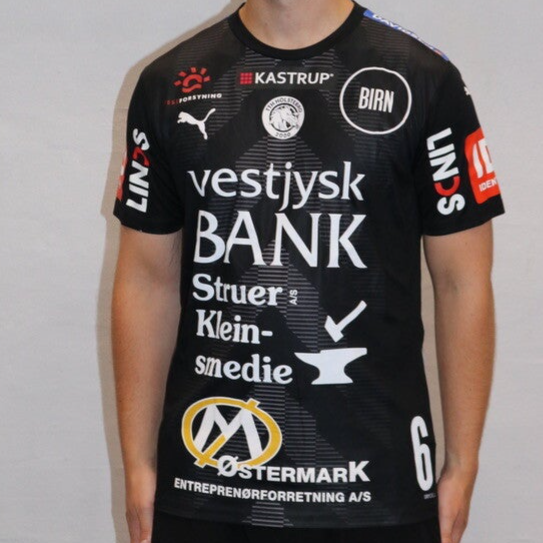 Frederik Bjerre (nr 6)  - str L