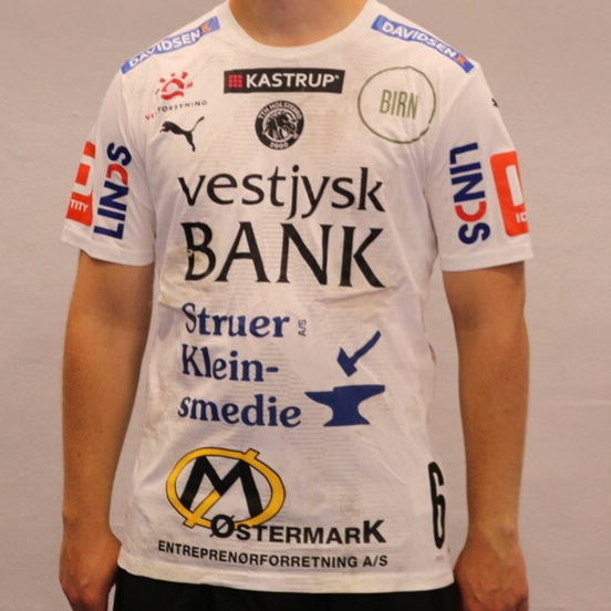 Frederik Bjerre(nr 6) - str L