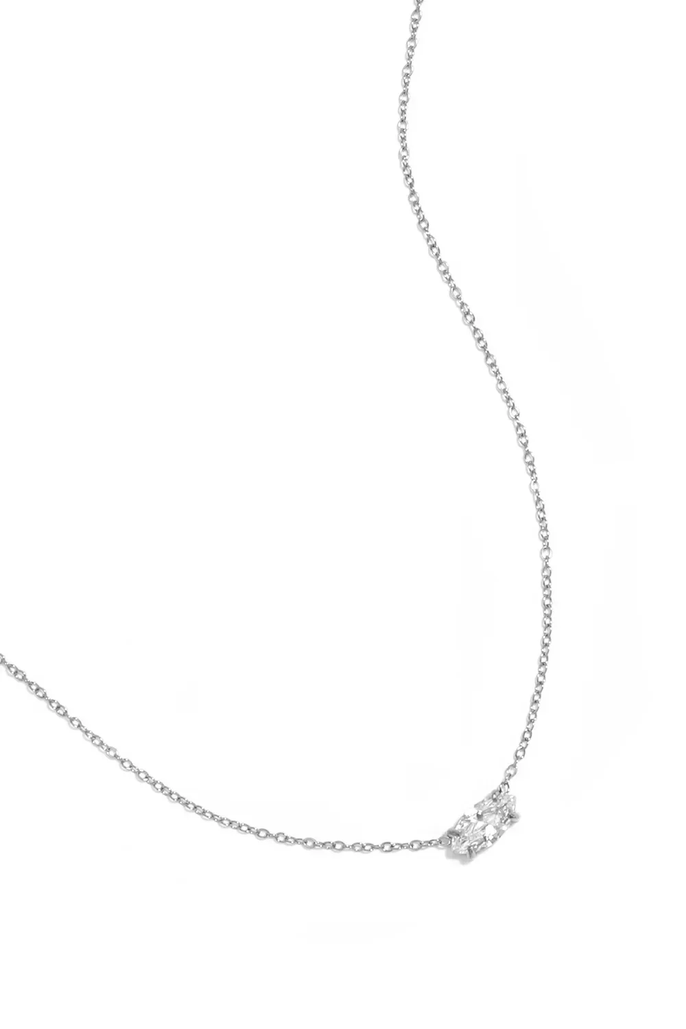 Ketting met ovaal steentje zilver