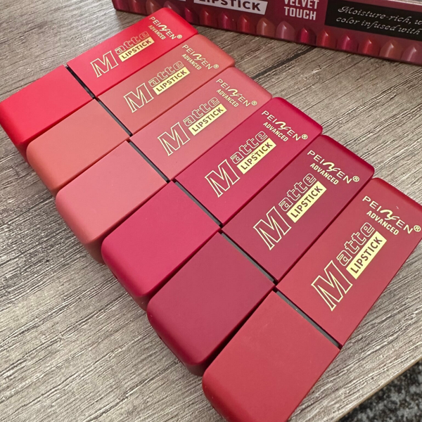 01. Fel rode lipstick mat