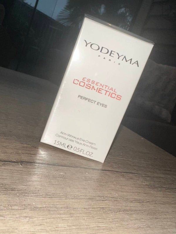 Vloeistof (basis voor make-up) 50ML