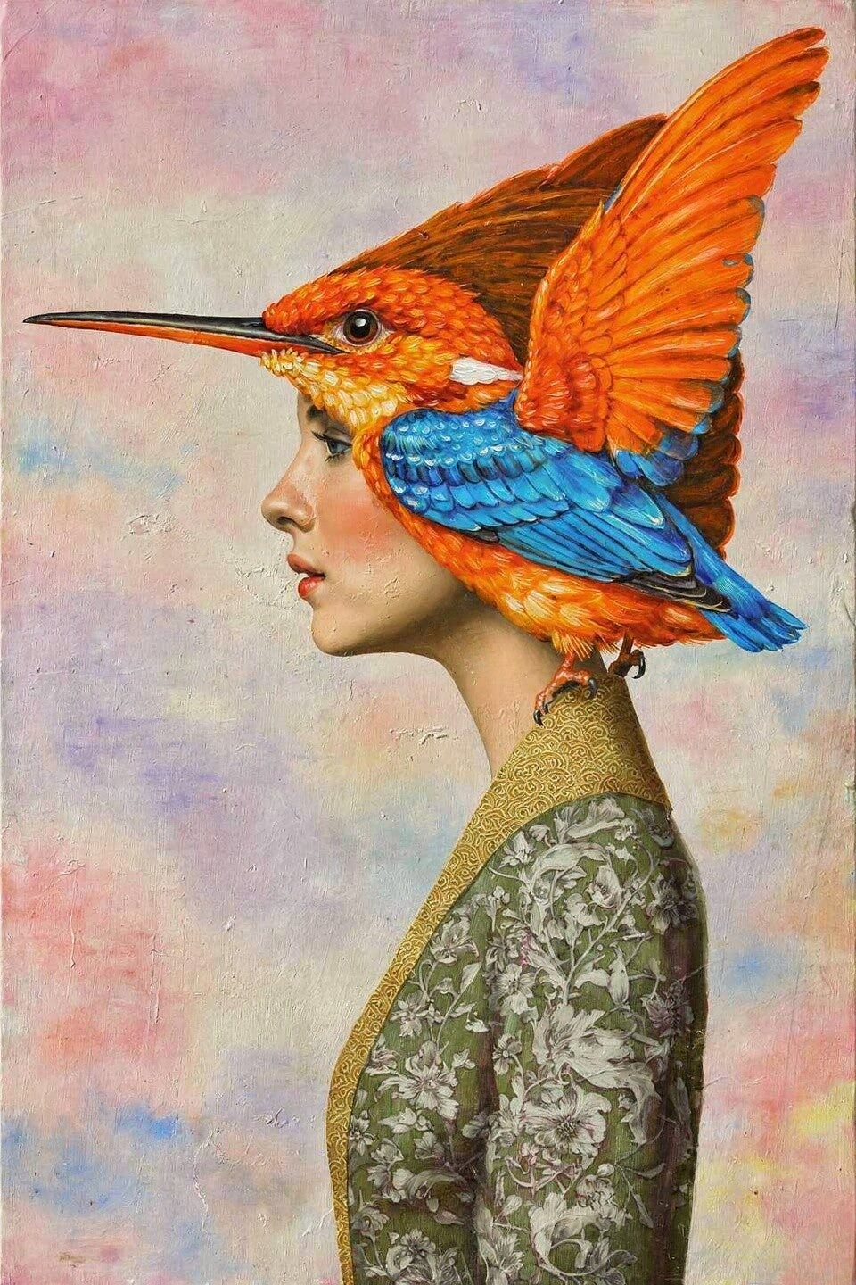 Vogelvrouw in Kleur – surrealistisch vrouw schilderij met ijsvogel
