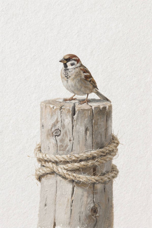 Schilderij Musje op Rustiek Houtblok met Touw – Naturel & Gebroken Wit – Landelijk Wonen
