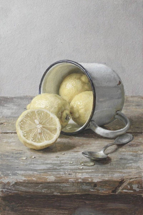 Citroenrust – Schilderij met citroenen in vintage mok op houten tafel