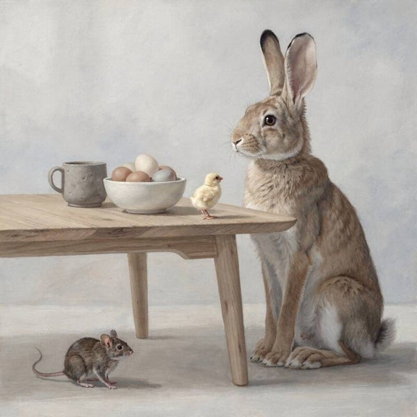 Ochtend aan de Houten Tafel – schilderij haas met kuiken en muis