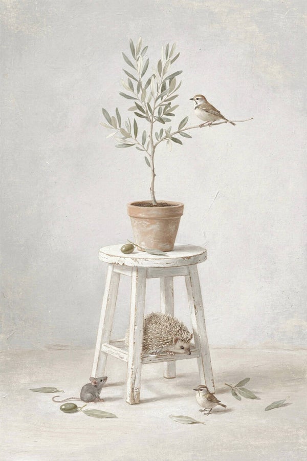 Verhalen onder de olijfboom – landelijk schilderij met vogel, egeltje en muis