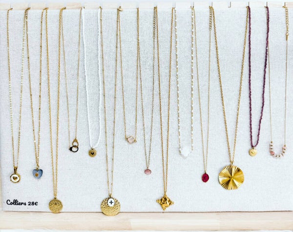Colliers dorés