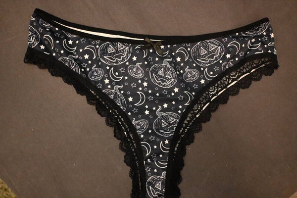 Neue Lieferung - Tanga getragen