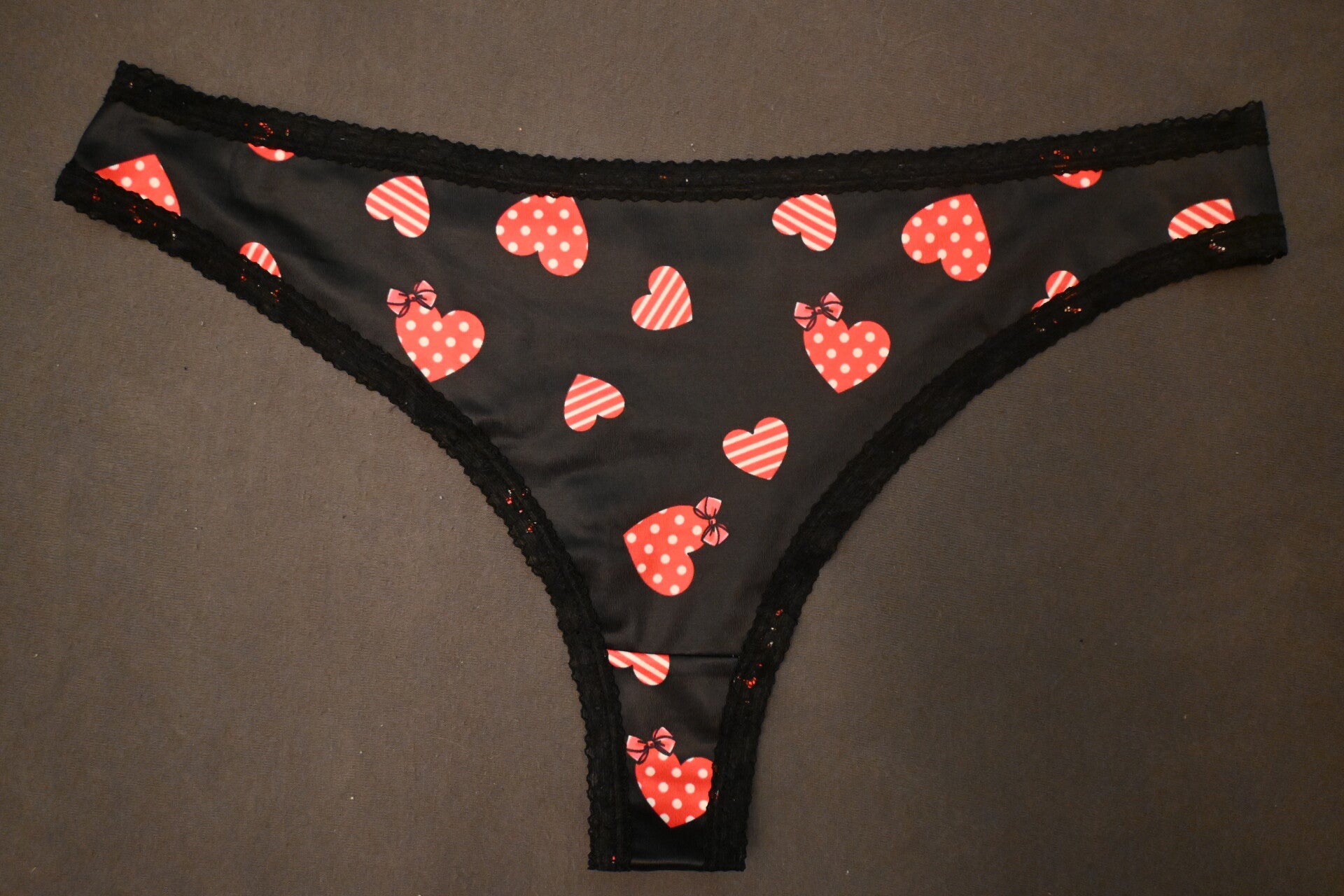 Neue Lieferung - Tanga getragen