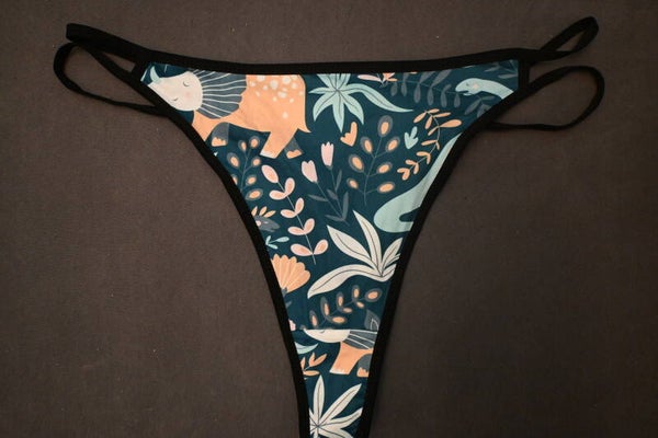 Neue Lieferung - Tanga getragen