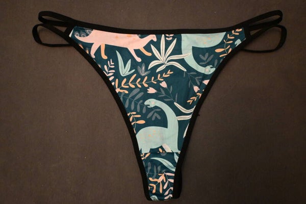 Neue Lieferung - Tanga getragen
