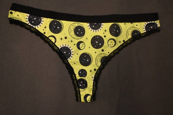 Neue Lieferung - Tanga getragen