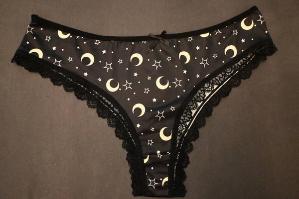 Neue Lieferung - Tanga getragen