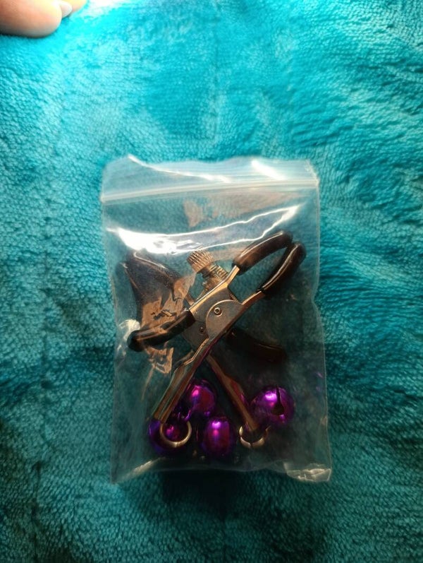 Nippel klemmen mt Glöckchen OVP